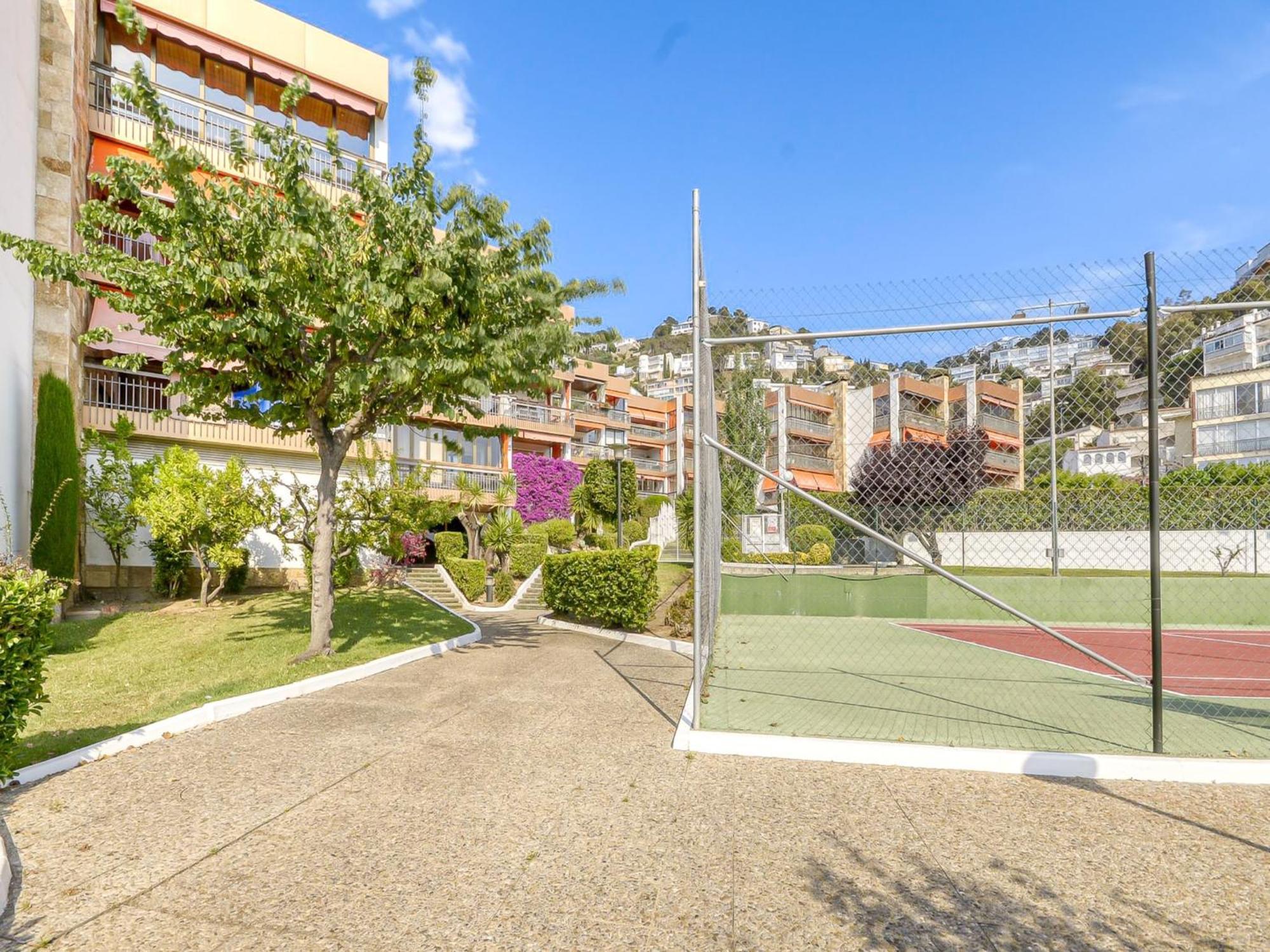 Appartement Private In With Pool Roses